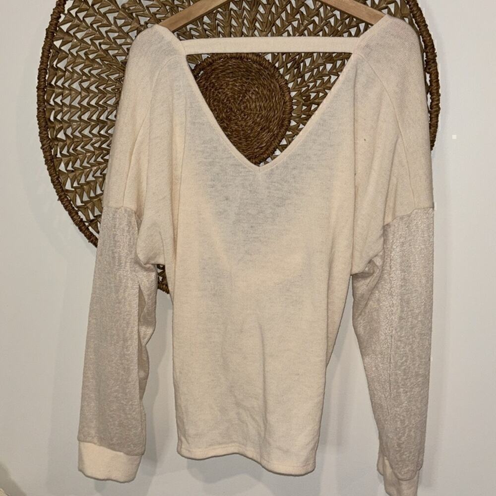 Bibi cream long sleeve sweater size large - Picture 5 of 5